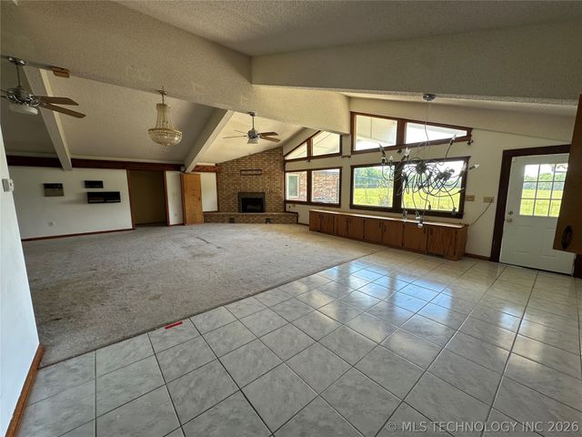 532 Ridgewood Drive, Pryor, OK 74361