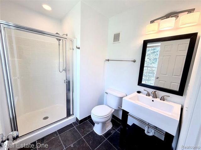7211 Addington Drive, Walled Lake, MI 48390