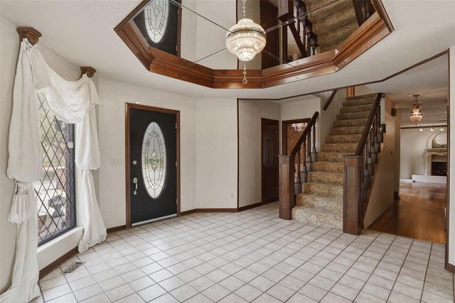 8204 Brownsville Lane, Bethany, OK 73008