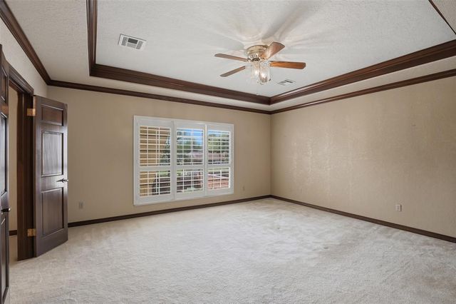 8204 Brownsville Lane, Bethany, OK 73008