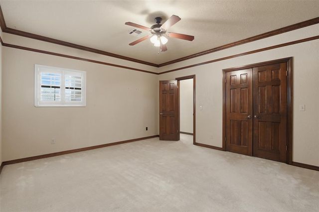 8204 Brownsville Lane, Bethany, OK 73008
