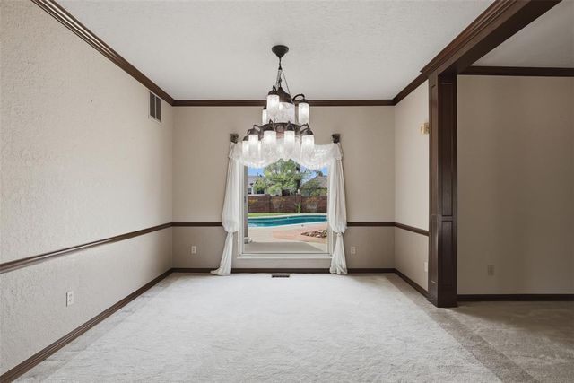8204 Brownsville Lane, Bethany, OK 73008