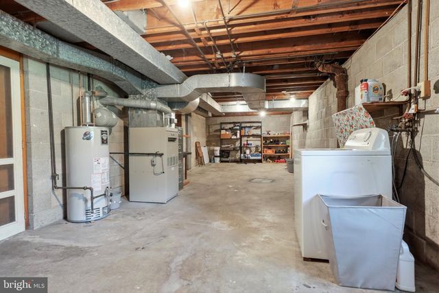 2260 S GEORGE ST, York, PA 17403