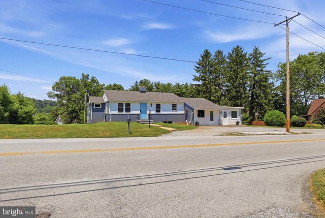 2260 S GEORGE ST, York, PA 17403