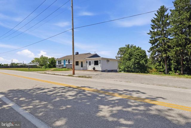 2260 S GEORGE ST, York, PA 17403