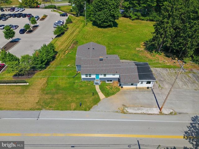 2260 S GEORGE ST, York, PA 17403