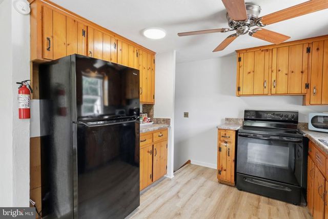 2260 S GEORGE ST, York, PA 17403