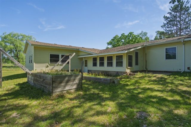 1925 175th Avenue, Morley, MI 49336