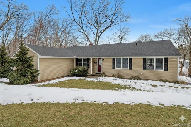 42 Briarwood Drive, New City, NY 10956