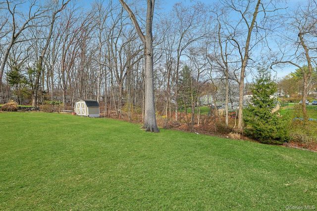 42 Briarwood Drive, New City, NY 10956