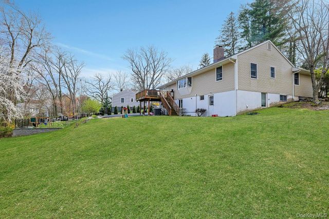 42 Briarwood Drive, New City, NY 10956