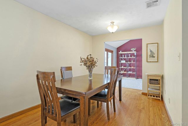 42 Briarwood Drive, New City, NY 10956