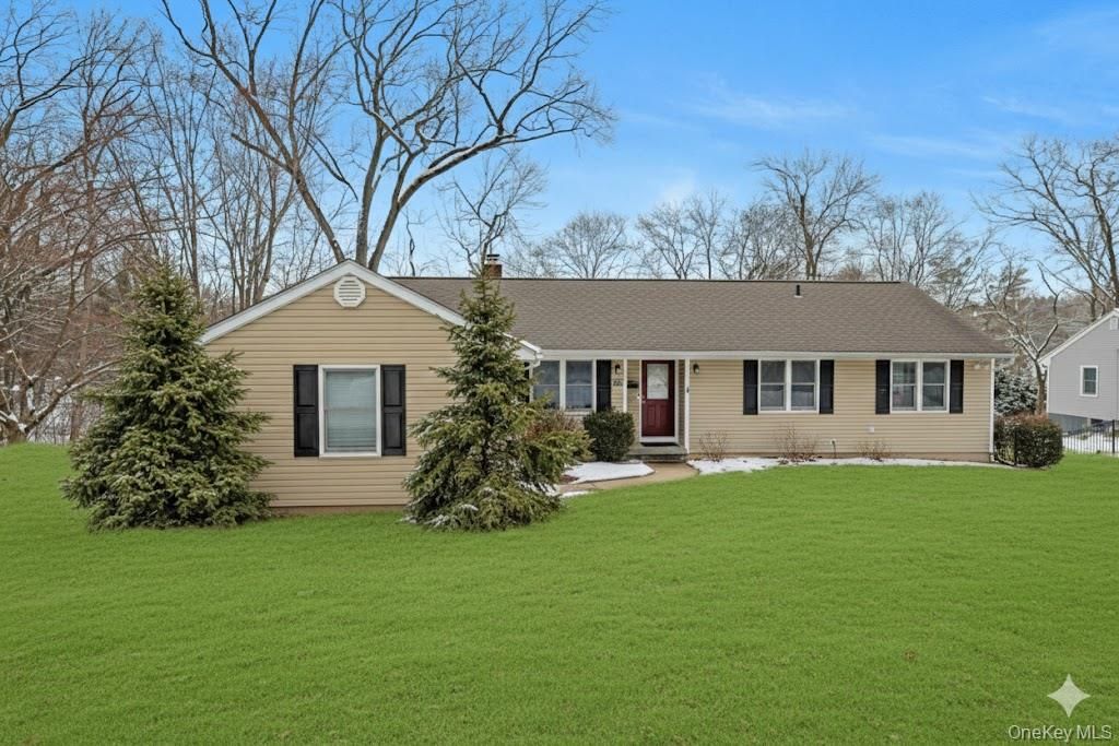 42 Briarwood Drive, New City, NY 10956