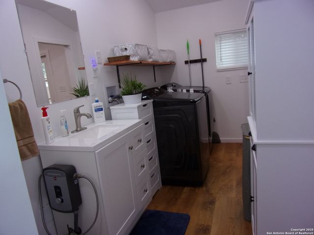 2471 Rolling River, Spring Branch, TX 78070