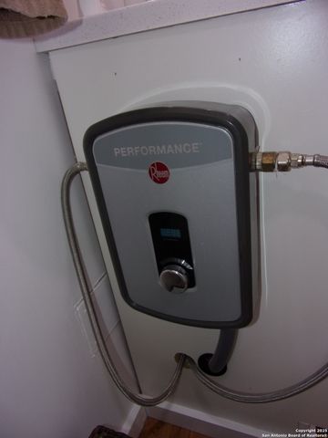 2471 Rolling River, Spring Branch, TX 78070