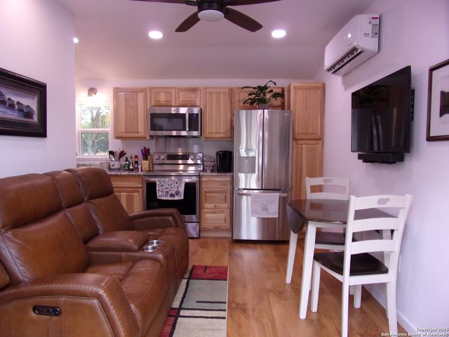 2471 Rolling River, Spring Branch, TX 78070