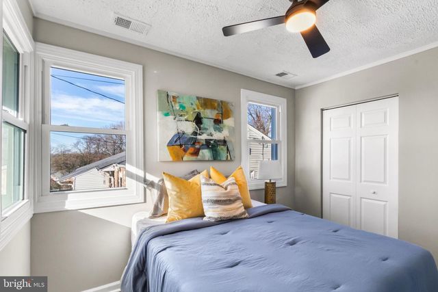 7736 OXMAN RD, Landover, MD 20785