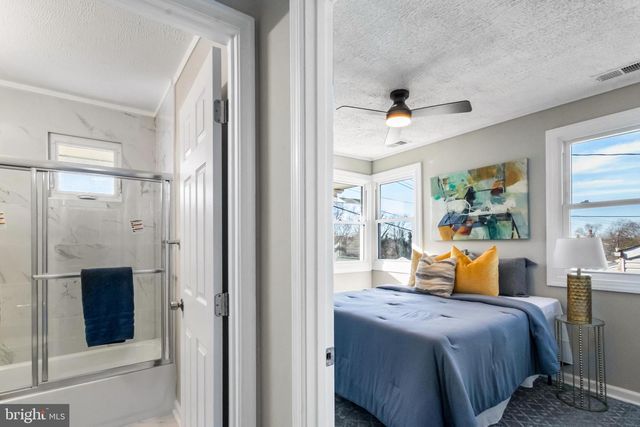 7736 OXMAN RD, Landover, MD 20785