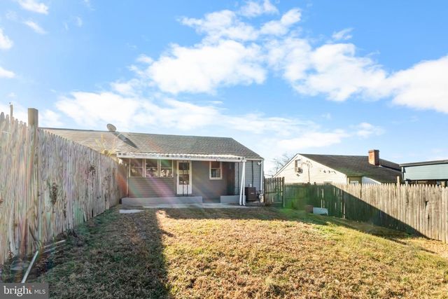 7736 OXMAN RD, Landover, MD 20785