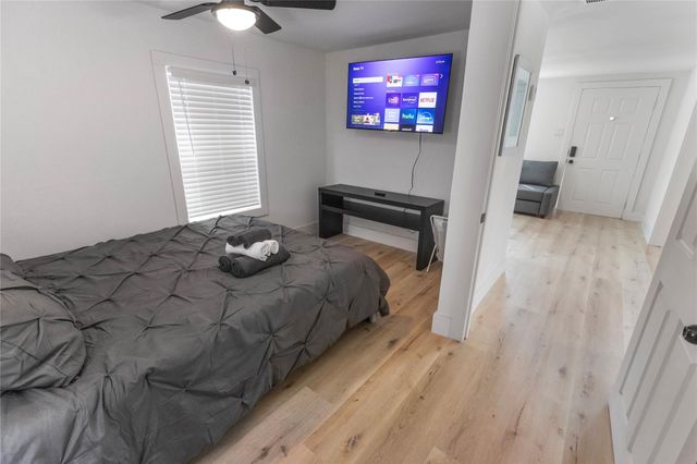 2820 Blodgett Street 3, Houston, TX 77004