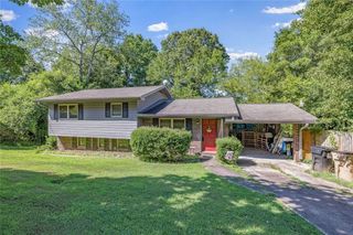 2730 Wayman Drive, Gainesville, GA 30506