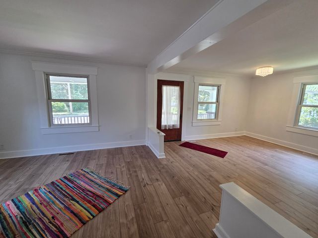 1633 E Lombard Street, Springfield, MO 65802