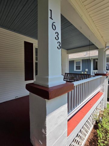 1633 E Lombard Street, Springfield, MO 65802
