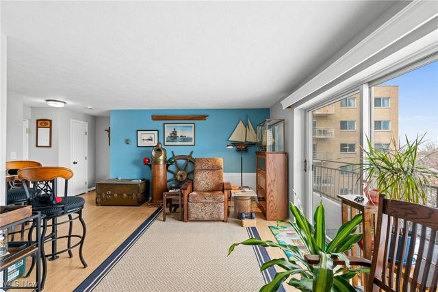 10301 Lake Avenue 606, Cleveland, OH 44102