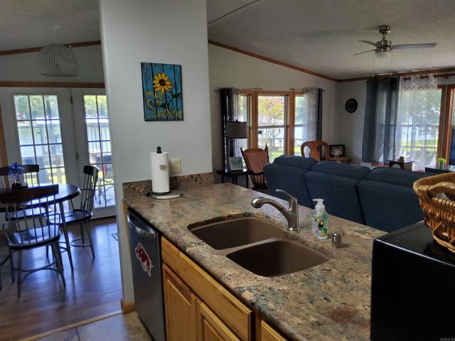 186 Muskogee Road, Royal, AR 71968