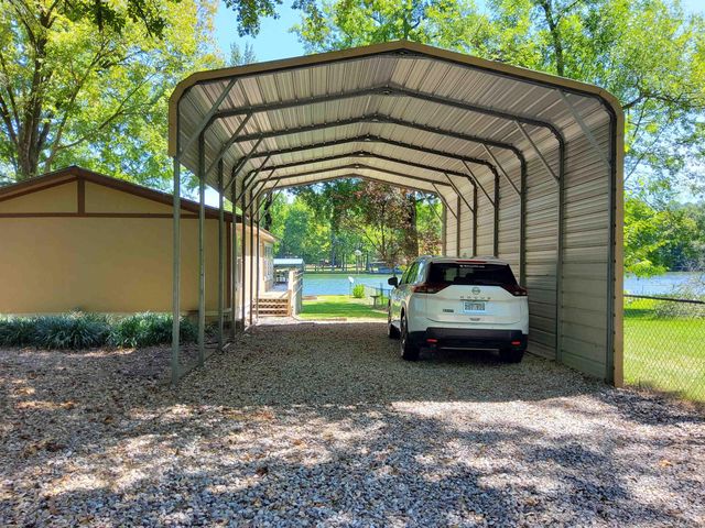 186 Muskogee Road, Royal, AR 71968