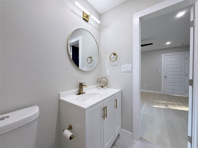 2538 Hooper Street, Dallas, TX 75215