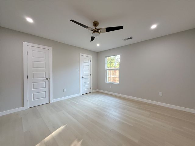 2538 Hooper Street, Dallas, TX 75215