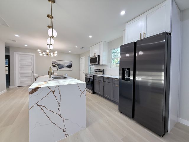 2538 Hooper Street, Dallas, TX 75215