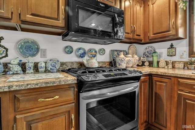 4115 Kuebler Road, Evansville, IN 47720