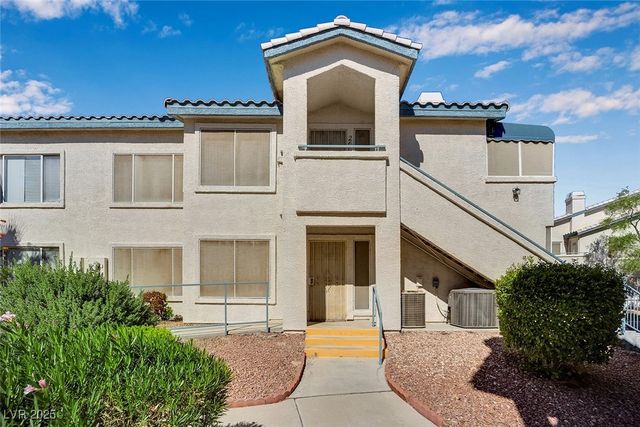 3425 East Russell Road 266, Las Vegas, NV 89120