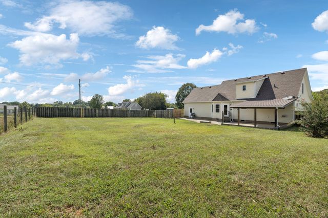 4507 Polaris Dr, Chapel Hill, TN 37034