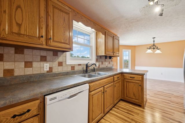 4507 Polaris Dr, Chapel Hill, TN 37034