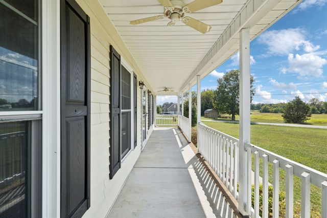 4507 Polaris Dr, Chapel Hill, TN 37034