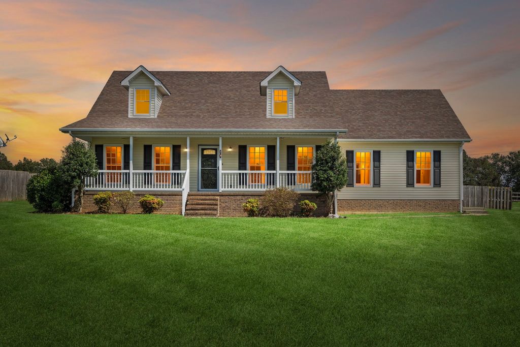 4507 Polaris Dr, Chapel Hill, TN 37034