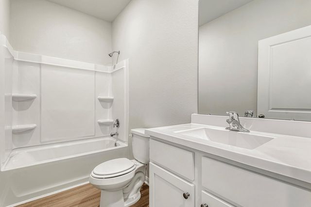 8207 Burnt Orchid Drive, Houston, TX 77016