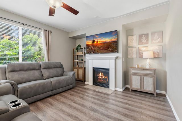 1504 Christiansen Dr, Modesto, CA 95355