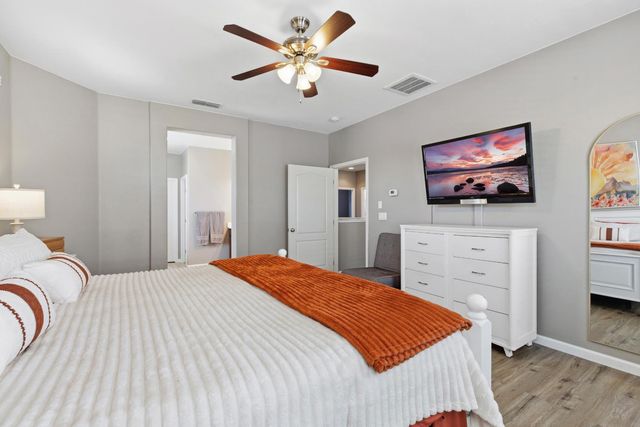1504 Christiansen Dr, Modesto, CA 95355
