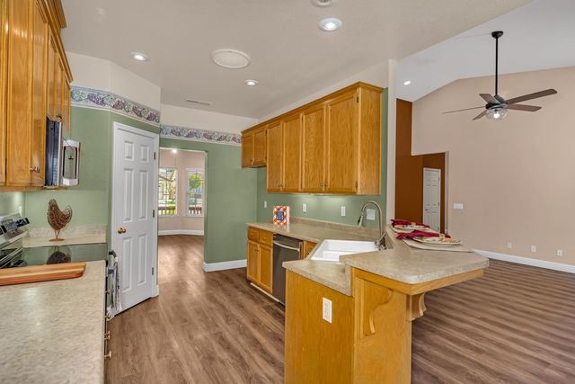 3877 Pintail Court, Merced, CA 95340