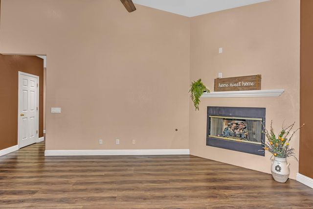3877 Pintail Court, Merced, CA 95340