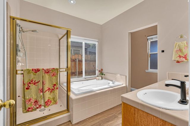 3877 Pintail Court, Merced, CA 95340