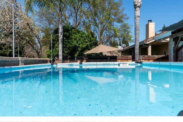 3877 Pintail Court, Merced, CA 95340