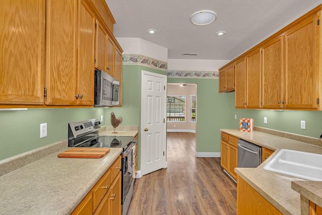 3877 Pintail Court, Merced, CA 95340