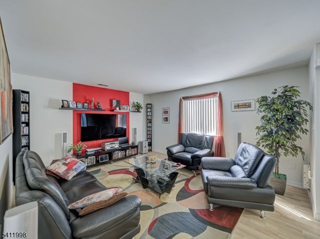 3702 Balsam Way, Bernards Twp., NJ 07920