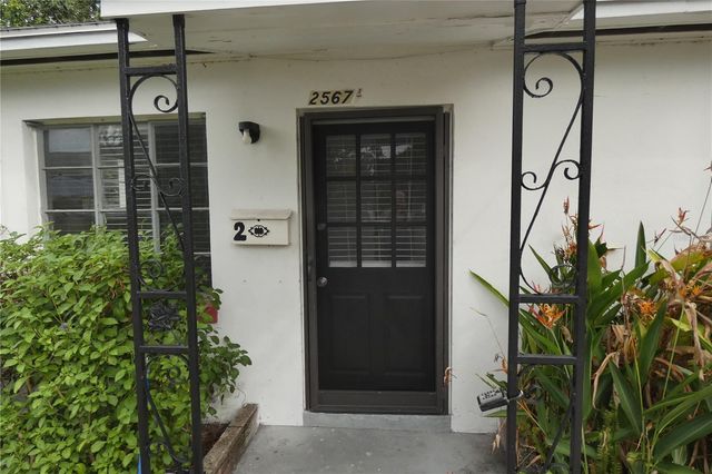 2567 15TH AVENUE N 2, St Petersburg, FL 33713