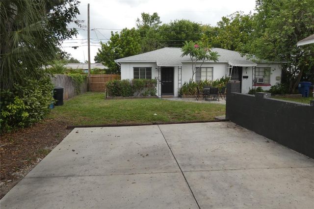 2567 15TH AVENUE N 2, St Petersburg, FL 33713